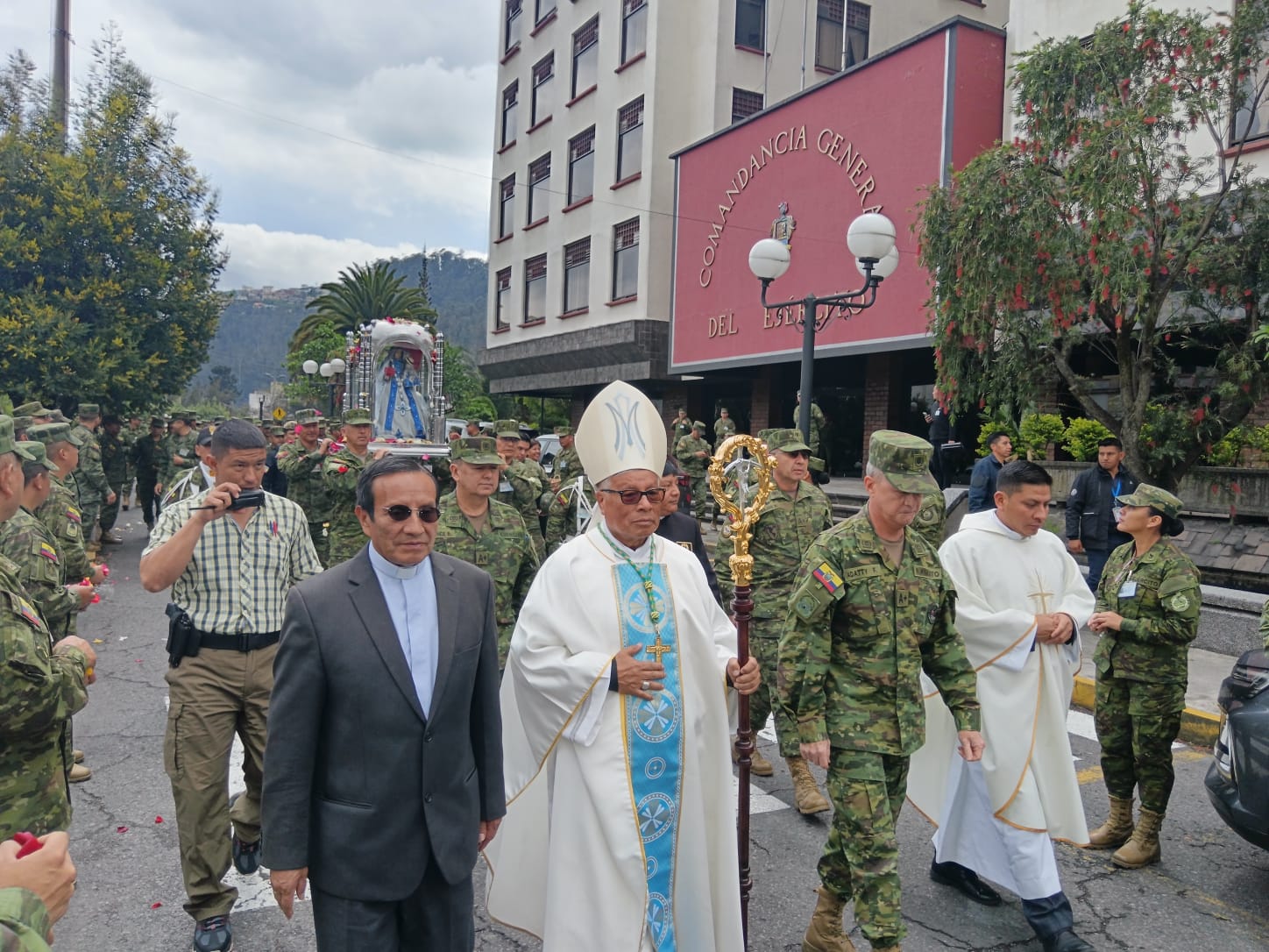 virgen_del_cisne_comandancia6