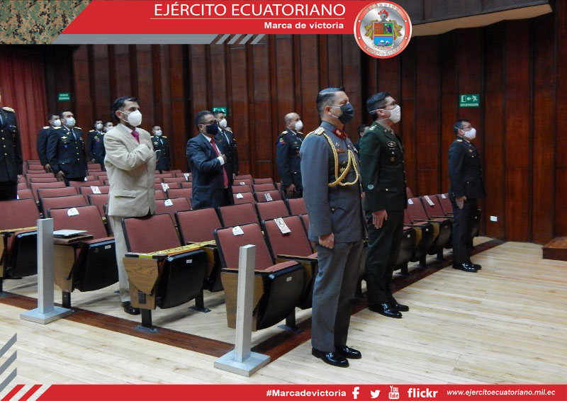Academia de Guerra del Ejército desarrolla panel académico