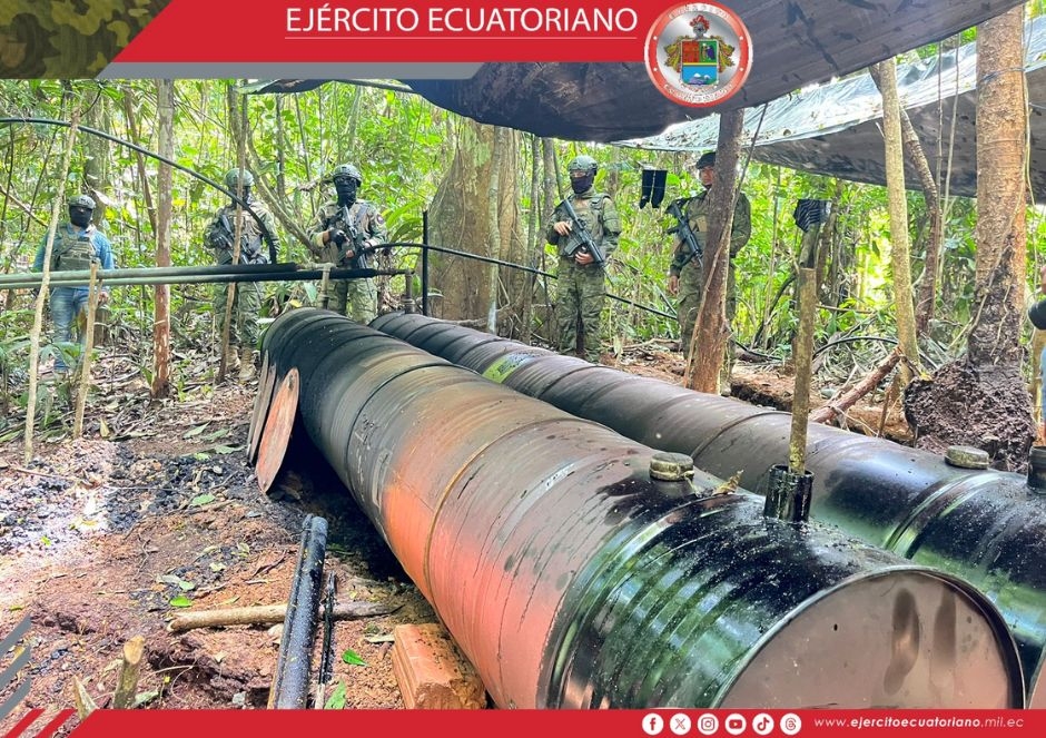 Ejército Ecuatoriano localiza complejo de refinamiento de crudo en Sucumbíos