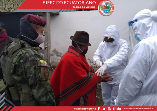 Militares de la Brigada Patria apoyan en jornada médica en Poaló