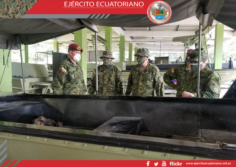 Comandante de la IV División visitó la Brigada Napo