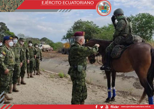 Jefe del Comando Conjunto de las FF.AA. realiza recorrido en la frontera sur