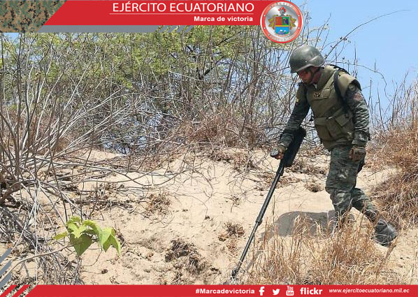 Continúa entrenamiento a los alumnos del Primer Curso de Neutralización y Destrucción de Material Explosivo
