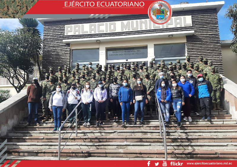 Aspirantes a soldados participaron en acción cívica en la provincia de Tungurahua