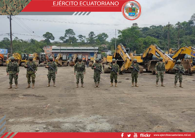 Brigada de Selva N.° 17 Pastaza continúa operaciones de seguridad en Yutzupino