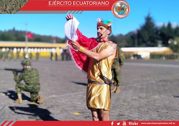 Ceremonia militar por el Día Clásico del Arma de Comunicaciones