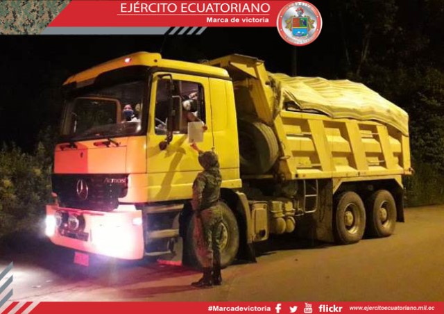 Las Fuerzas Armadas no descuidan sus misiones constitucionales