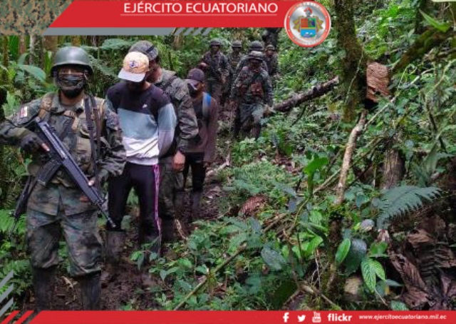 Continúan operaciones militares en zonas mineras de Imbabura