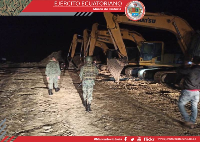 Personal militar descubre campamento de minería ilegal en Zamora Chinchipe