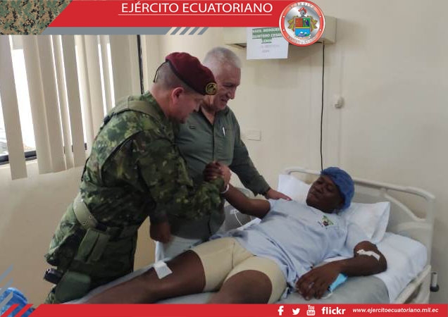 Militares heridos reciben visita del Ministro de Defensa Nacional y del Comandante General del Ejército