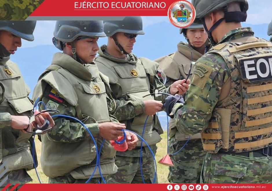Soldados se capacitan en explosivos