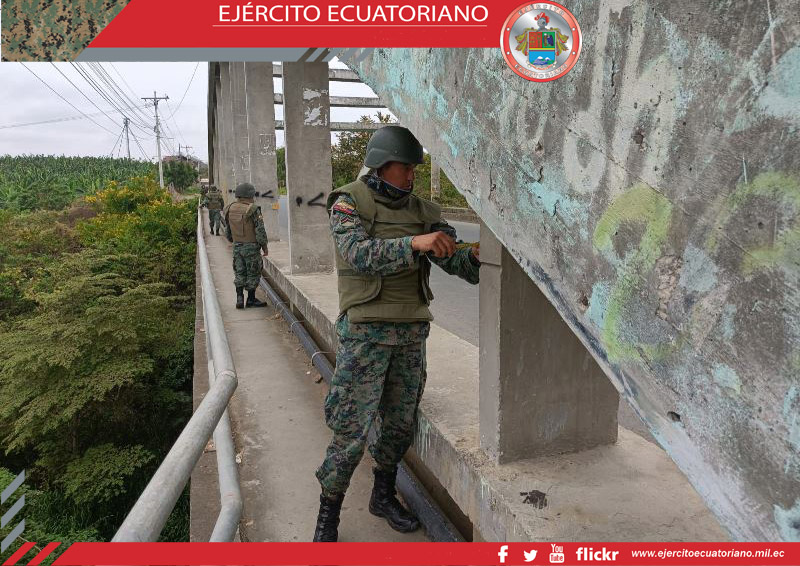 Alumnos de la Escuela de Ingeniería Militar realiza instrucción sobre reconocimiento técnico