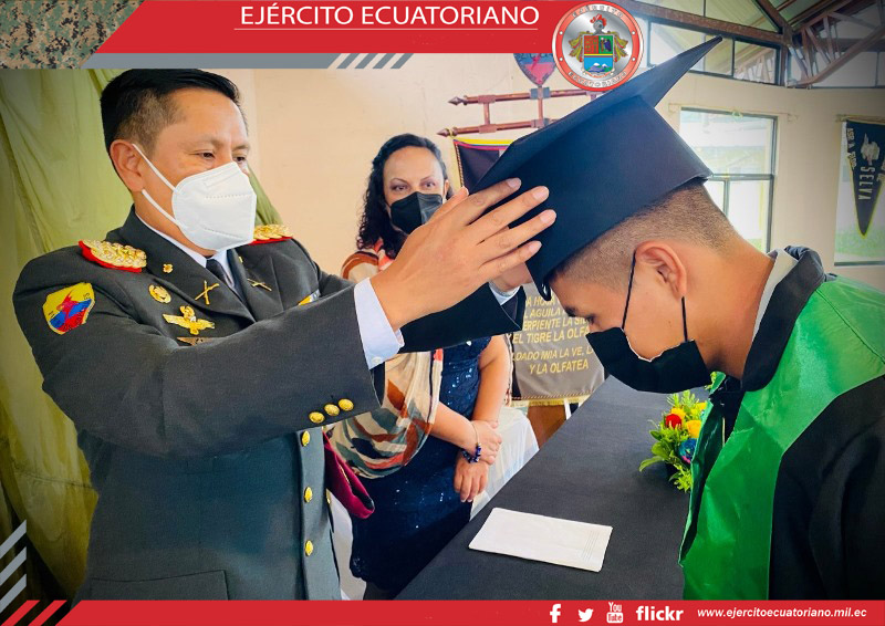 Aspirantes de escuelas militares se incorporaron como tecnólogos en Ciencias Militares
