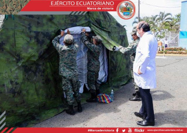 El Comando Logístico N.° 74 Huancavilca facilita carpas climatizadas a hospitales de la provincia del Guayas