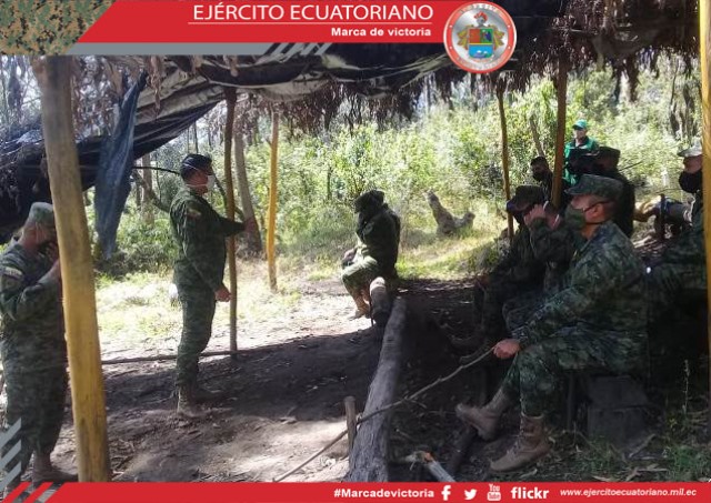 Personal del Batallón Vencedores realizan entrenamiento militar