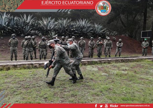 Personal del Fuerte Militar Tapi recibió instrucción de tácticas y técnicas de tiro