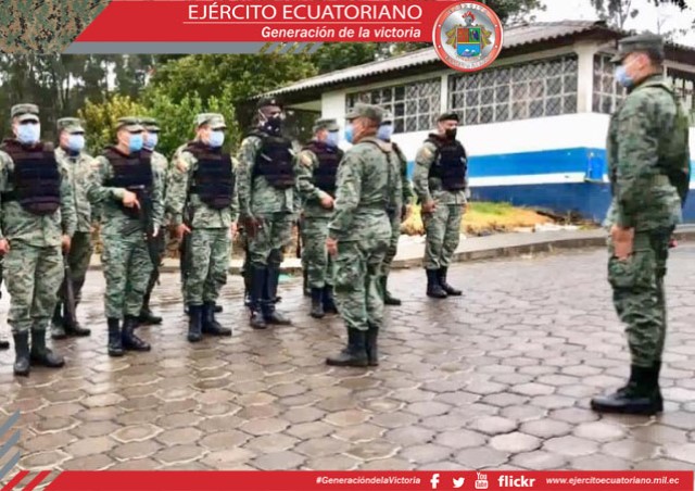 Fuerzas Armadas realizan tareas de seguridad y control en el cantón Antonio Ante