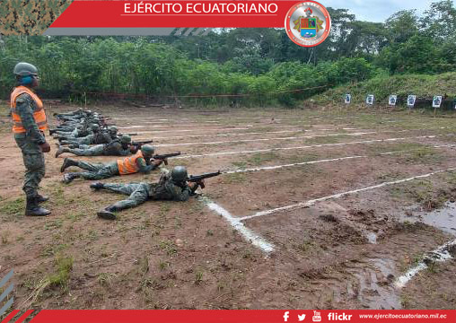 Instrucción de tiro en el Batallón de Selva N.⁰ 55 Putumayo