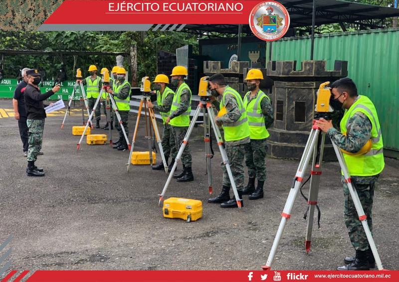 Cadetes de IV año de la Esmil reciben capacitación