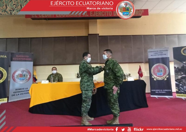 150 miembros de las Fuerzas Armadas finalizan Curso de Administración Militar