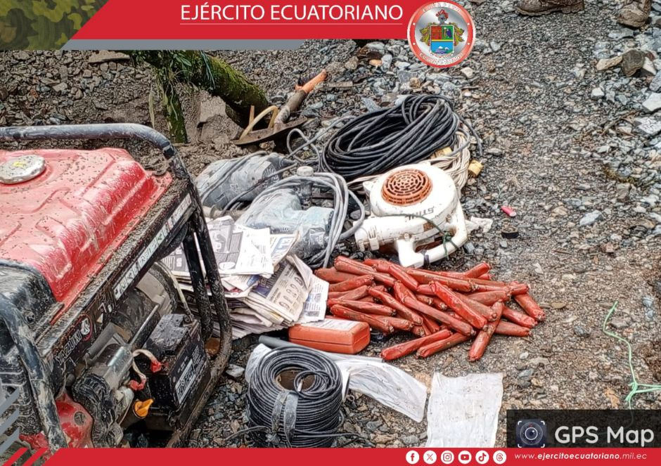 El Ejército frena actividades de minería ilegal en Carchi