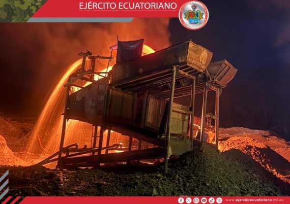 Ejército Ecuatoriano neutraliza actividades de minería ilegal en Gualaquiza