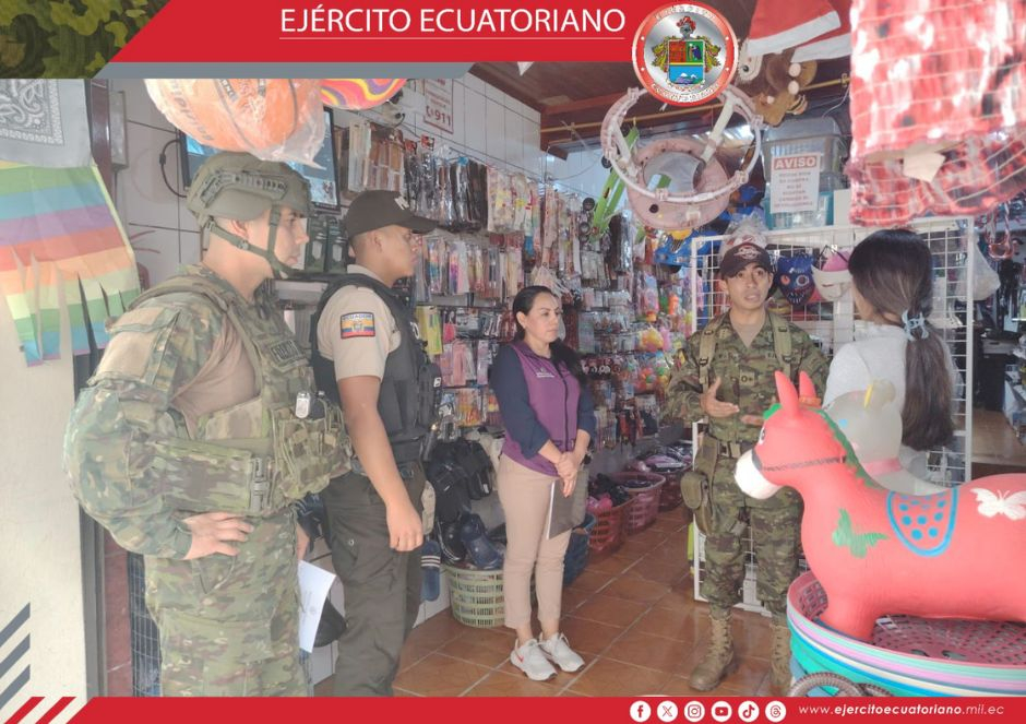 Ejército Ecuatoriano realiza operaciones militares de control de armas, municiones y explosivos en Morona Santiago