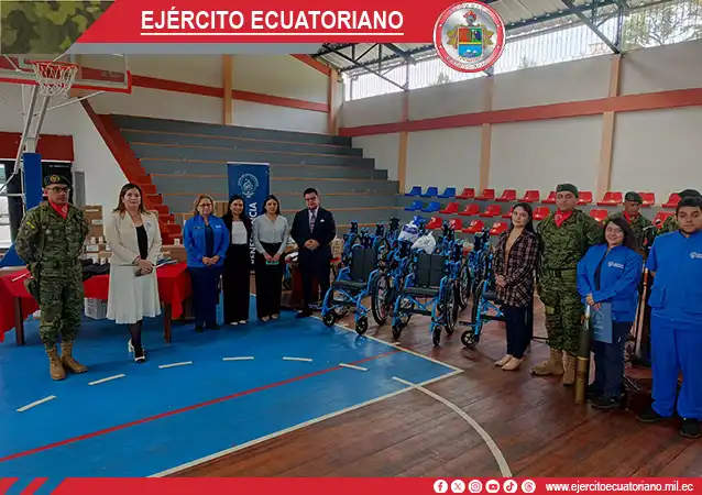 Ejército Ecuatoriano colabora en la entrega de 106 herramientas inclusivas en Loja