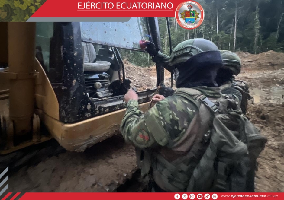 Personal militar destruyó campamento de minería ilegal en Napo