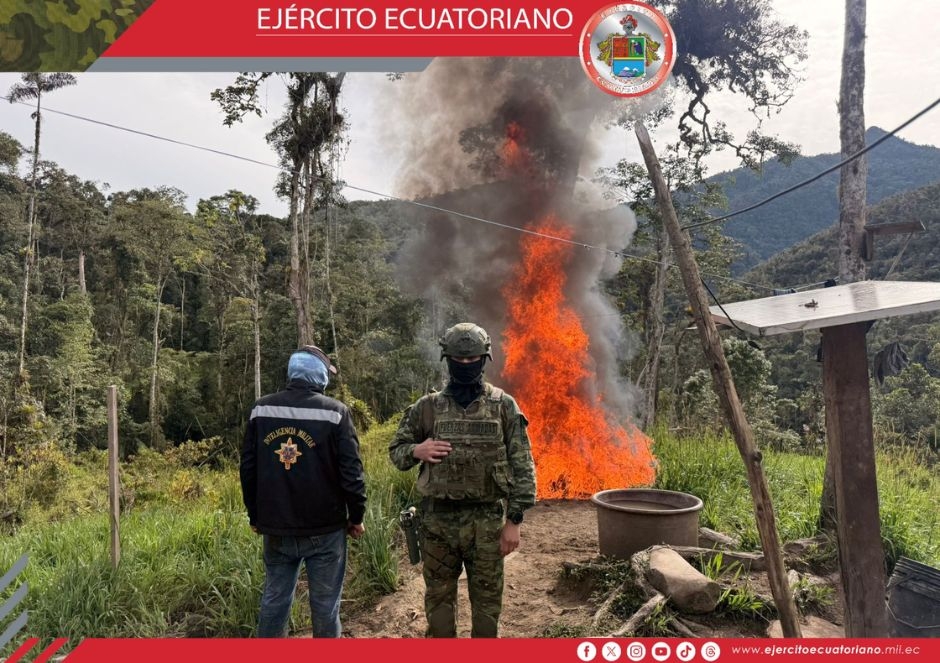 Ejército Ecuatoriano ejecuta operación contra minería ilegal en Palanda