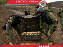 Militares ejecutan destrucción controlada de material bélico de calibre mayor