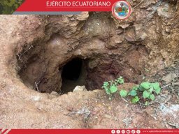 Ejército Ecuatoriano ejecutó operación contra la minería ilegal en Loja 
