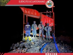 Ejército Ecuatoriano ejecuta operaciones militares al sur del país